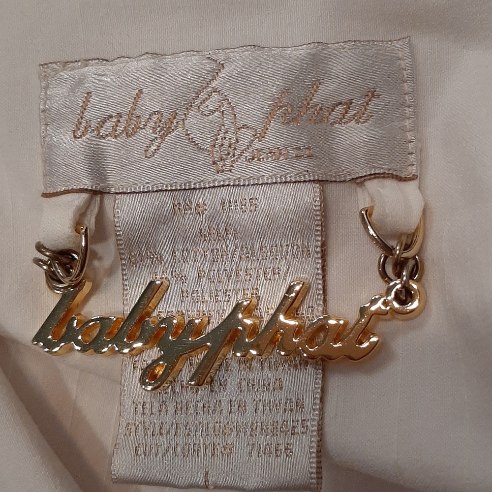 Top - Picture 4 of 10